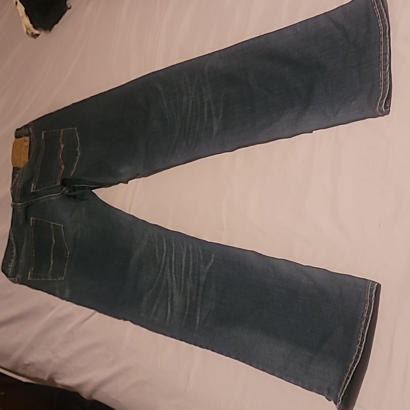 American Eagle Jeans - Picture 7 of 7